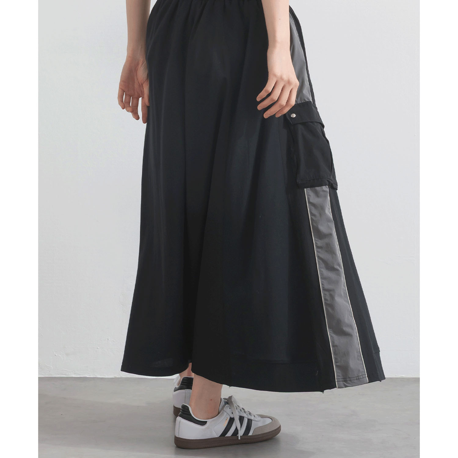 【ETONET限定】 iriey 配色ラインスカート - 画像11