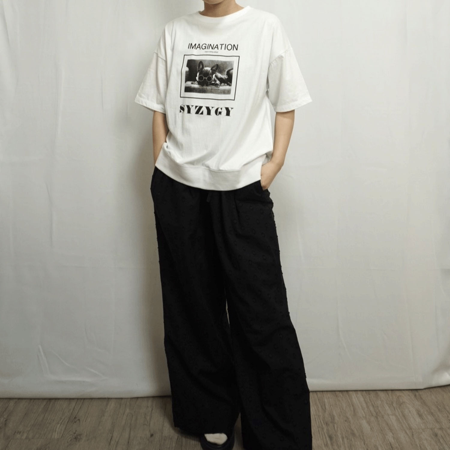 【ETONET限定】fu－dueka：： 5分袖 裾リブDogプリントTEE - 画像4