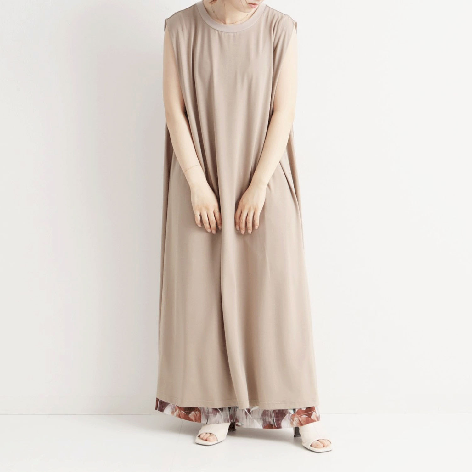 MAFRAIS トロミ天竺タックショルダーワンピース