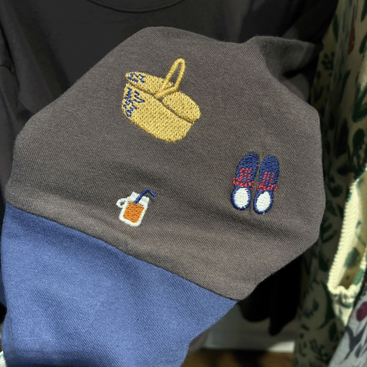 Emago ピクニック刺繍ロングスリーブ - 画像2