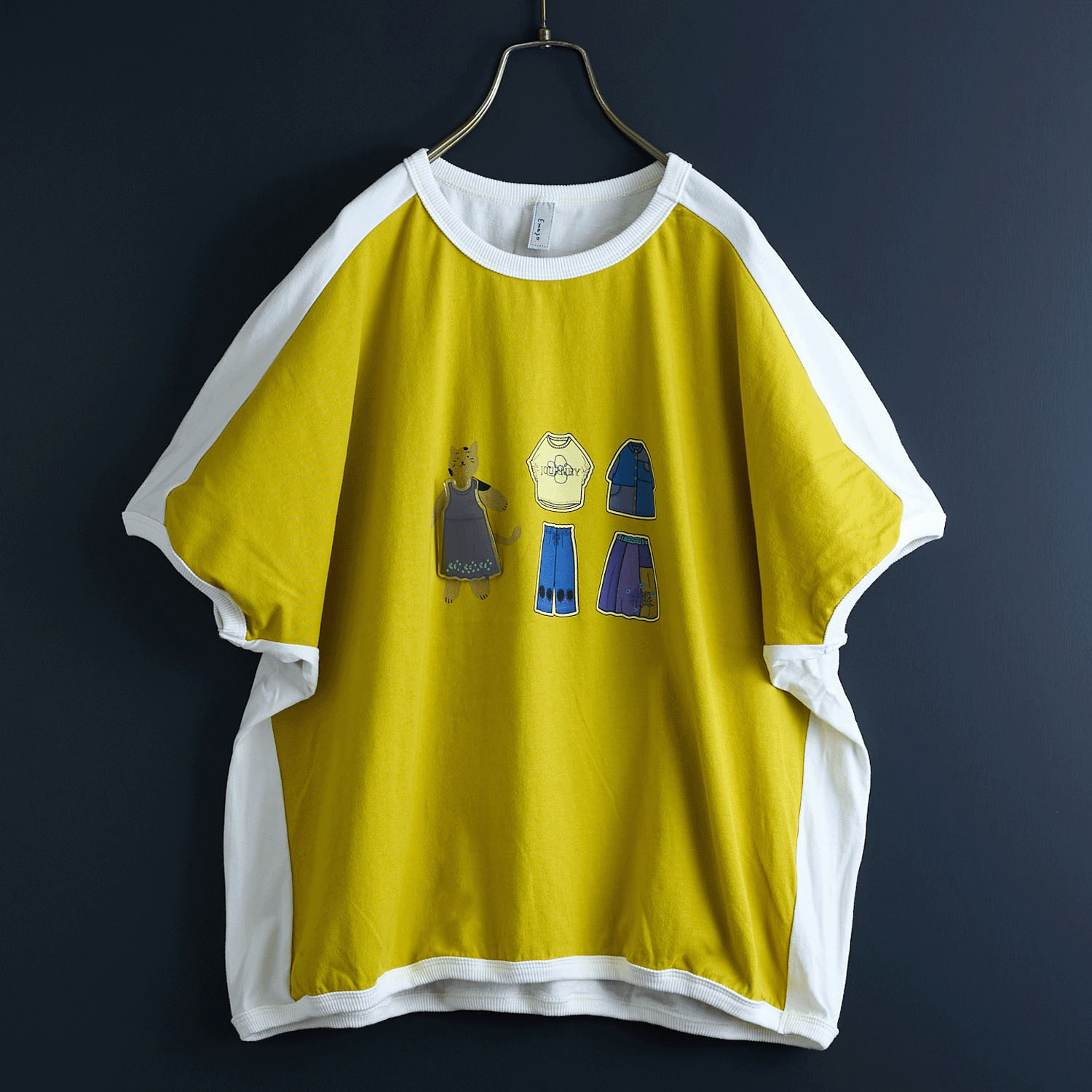 Emago ブローチ付きドルマTシャツ - 画像2