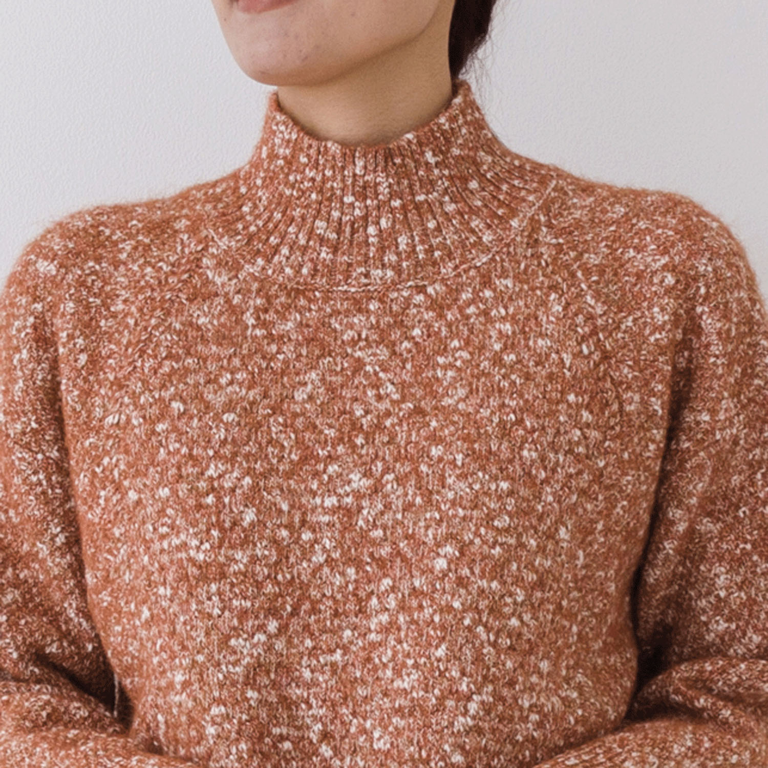 【お取り寄せ】kermu メランジニットカノコ編みハイネックセーター - 画像21