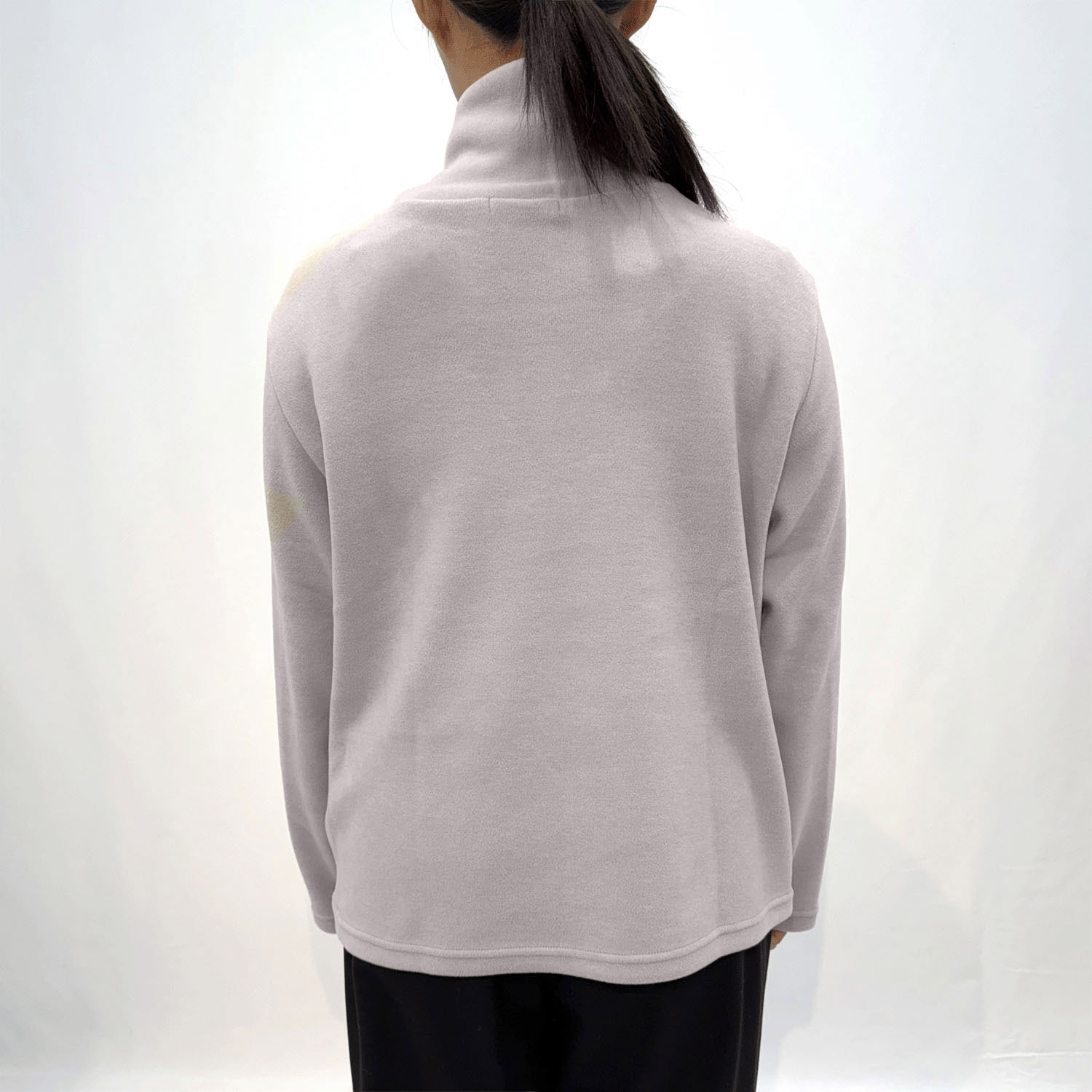 T’BIS STUDIO 起毛フレア鹿の子スムース小花柄オフタートルプルオーバー - 画像6