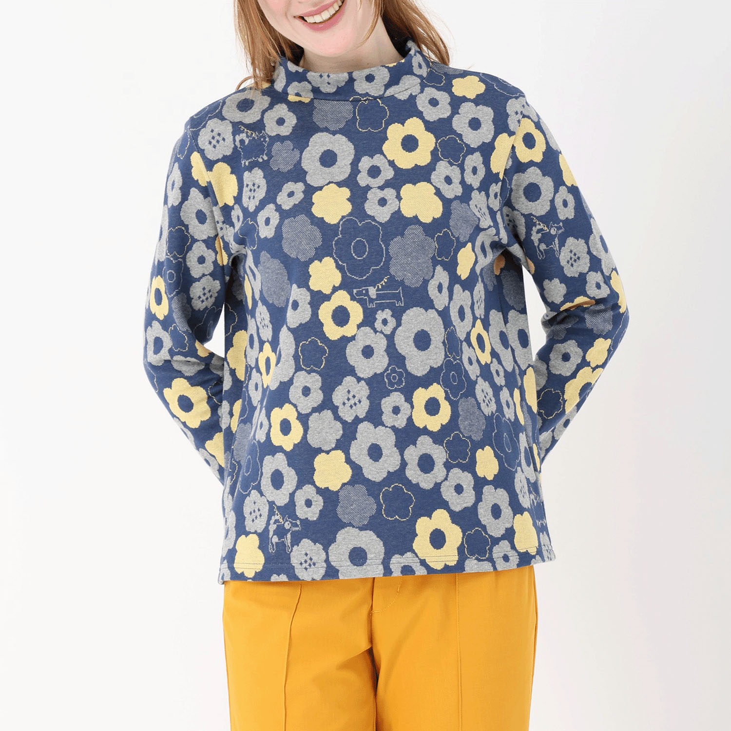 T’BIS STUDIO 長袖花イヌ柄Wジャカードハイネックカットソー - 画像8