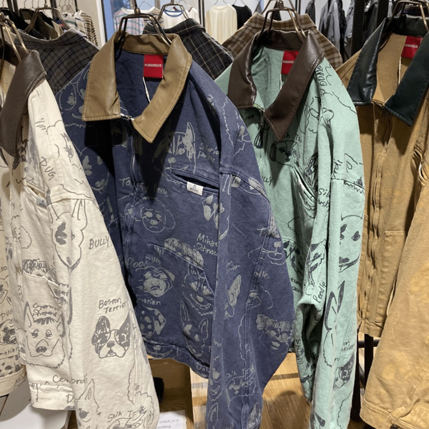 【10／22まで予約受付中】HUMAROUS  Many dogs Blouson - 画像2