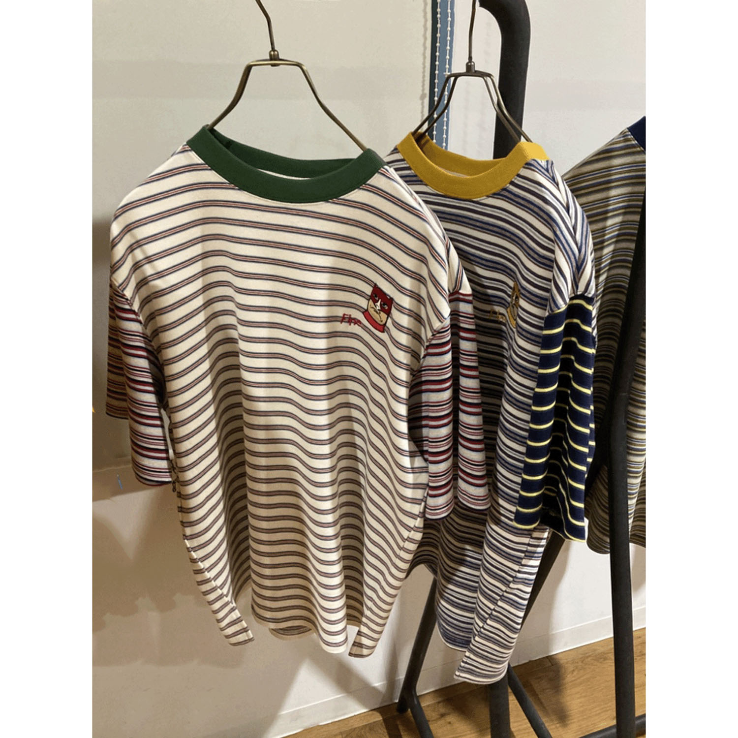 【Insta Live】HUMAROUS  Fine Line Border Tee - 画像3