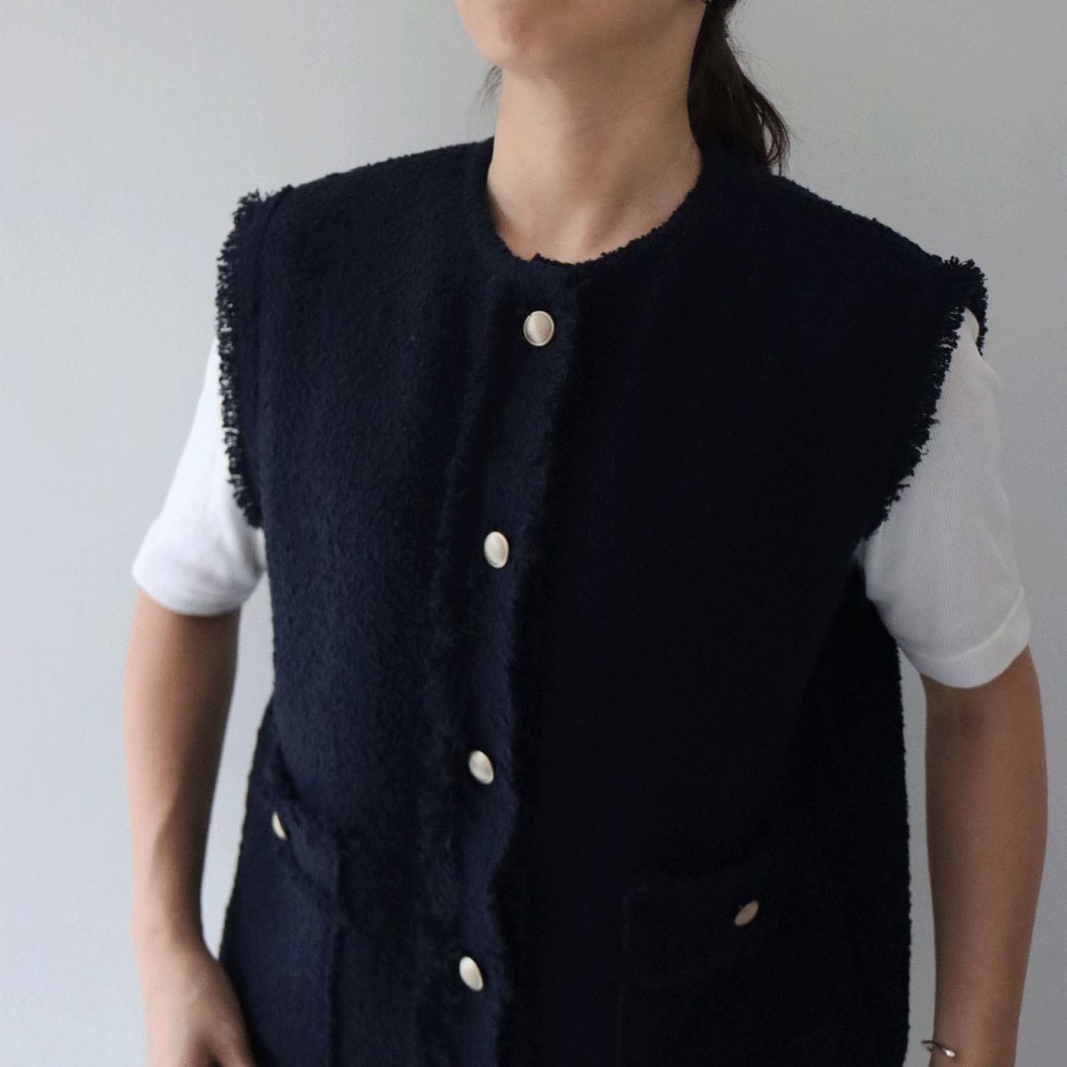 EMMACULATE クルーネックベストカーディガン - 画像8