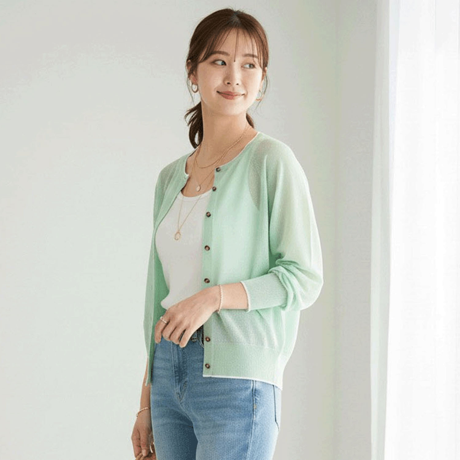 LEVITA配色クルーネックカーディガン - 画像9