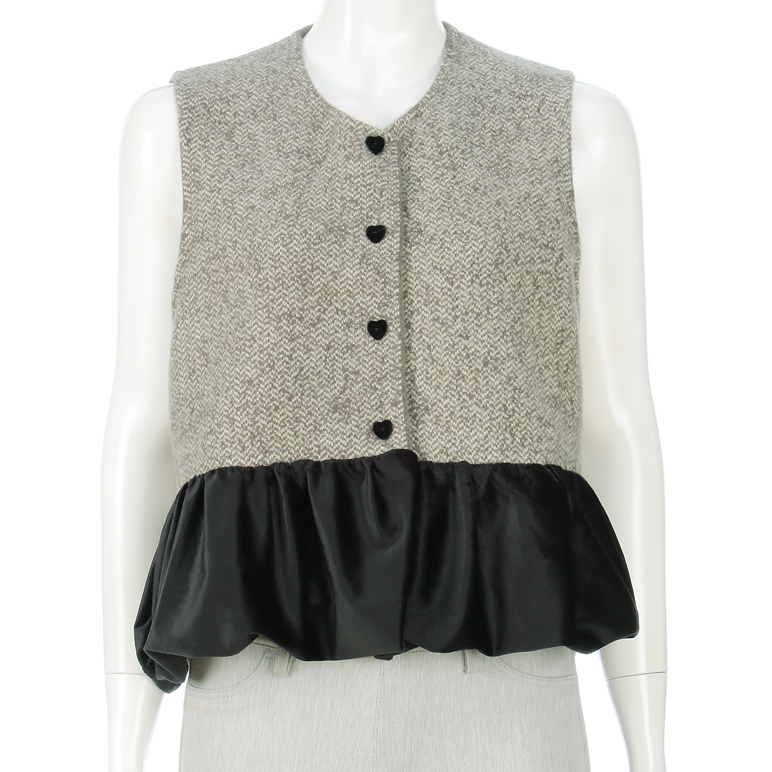 ハートボタンフリルベスト