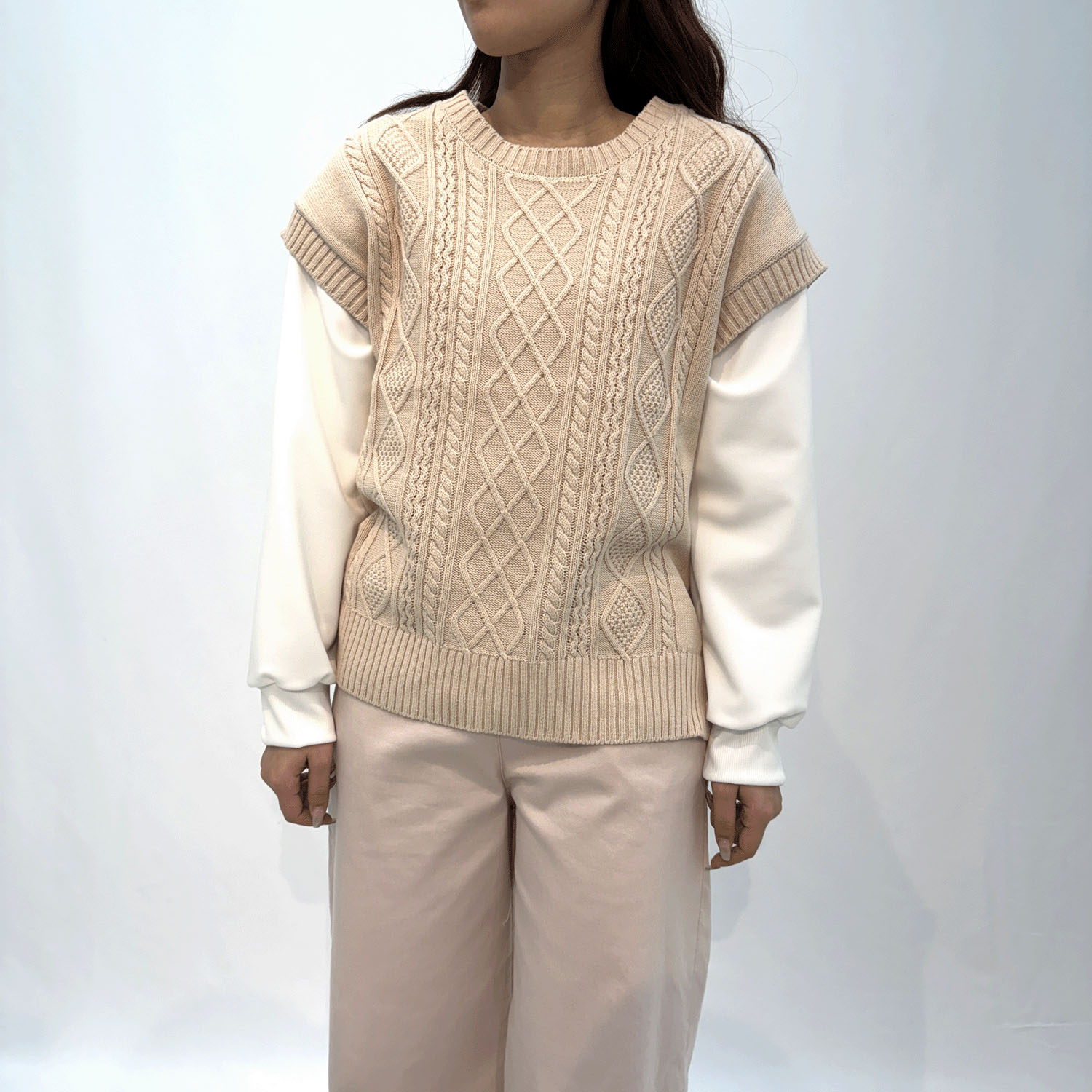 綿混ケーブル編みベスト - 画像12