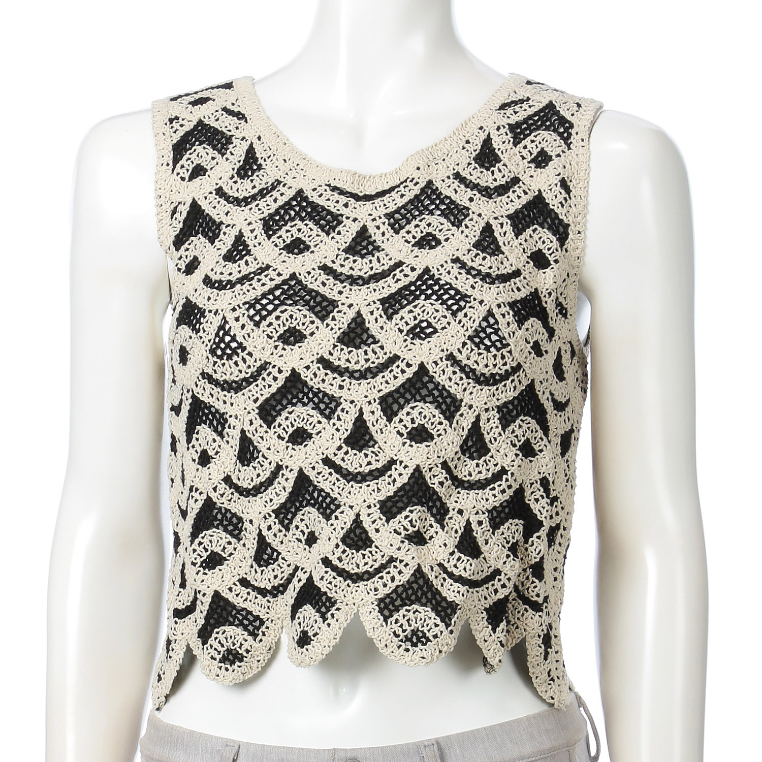 VERITE クロシェ風ニットベスト