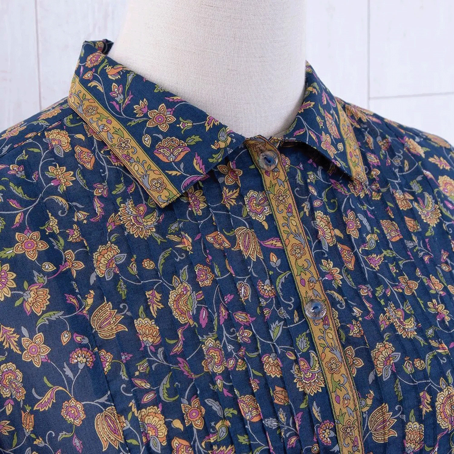 【ETONET限定】シルクロード ヨークピンタック全開チュニック ゴルゴンダ - 画像11