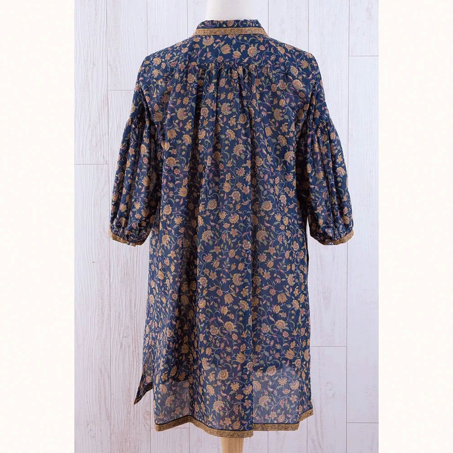 【ETONET限定】シルクロード ヨークピンタック全開チュニック ゴルゴンダ - 画像10