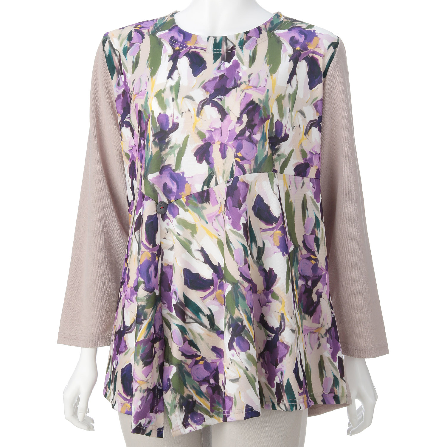 LLサイズ 前身プリントボタン付きチュニック