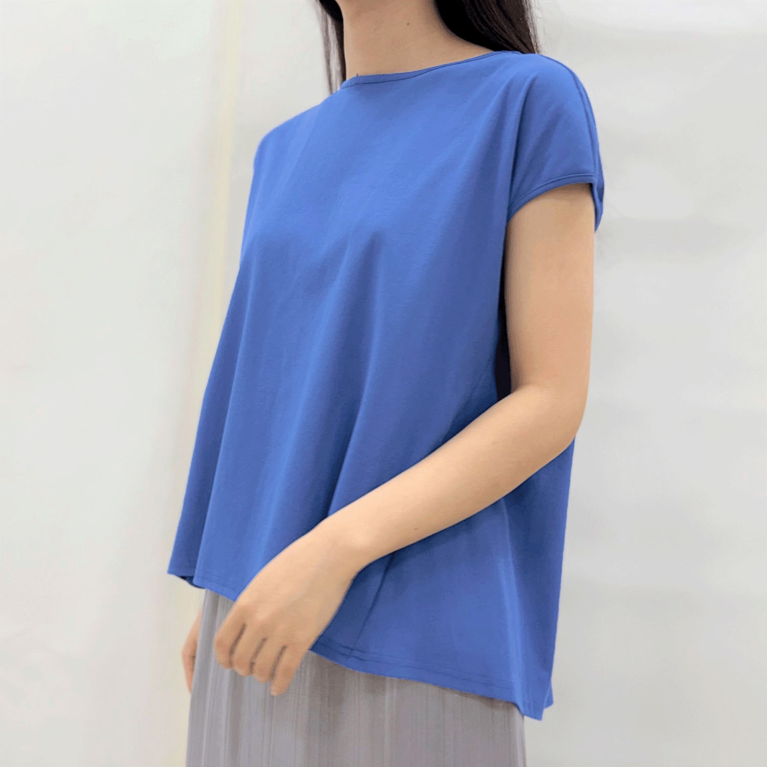 背タックワイドノースリーブ