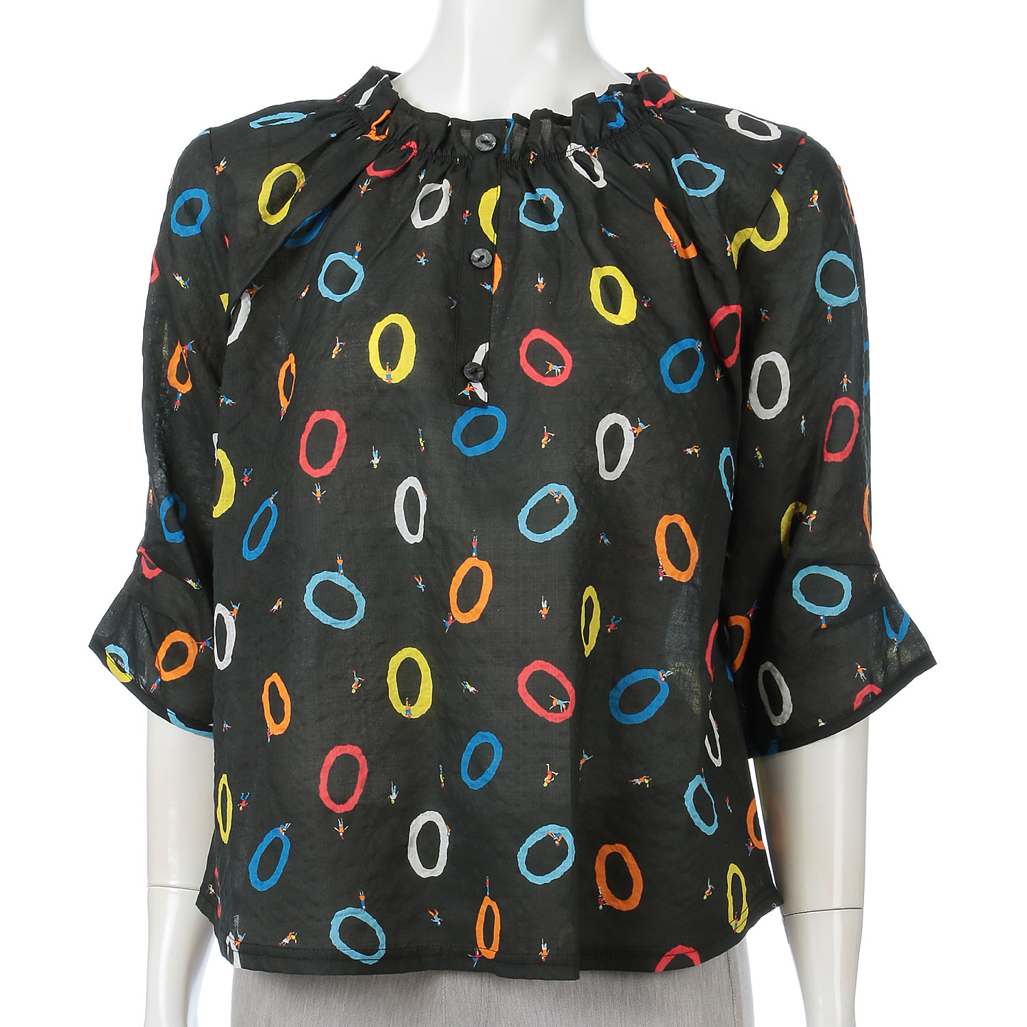 プリントTブラウス