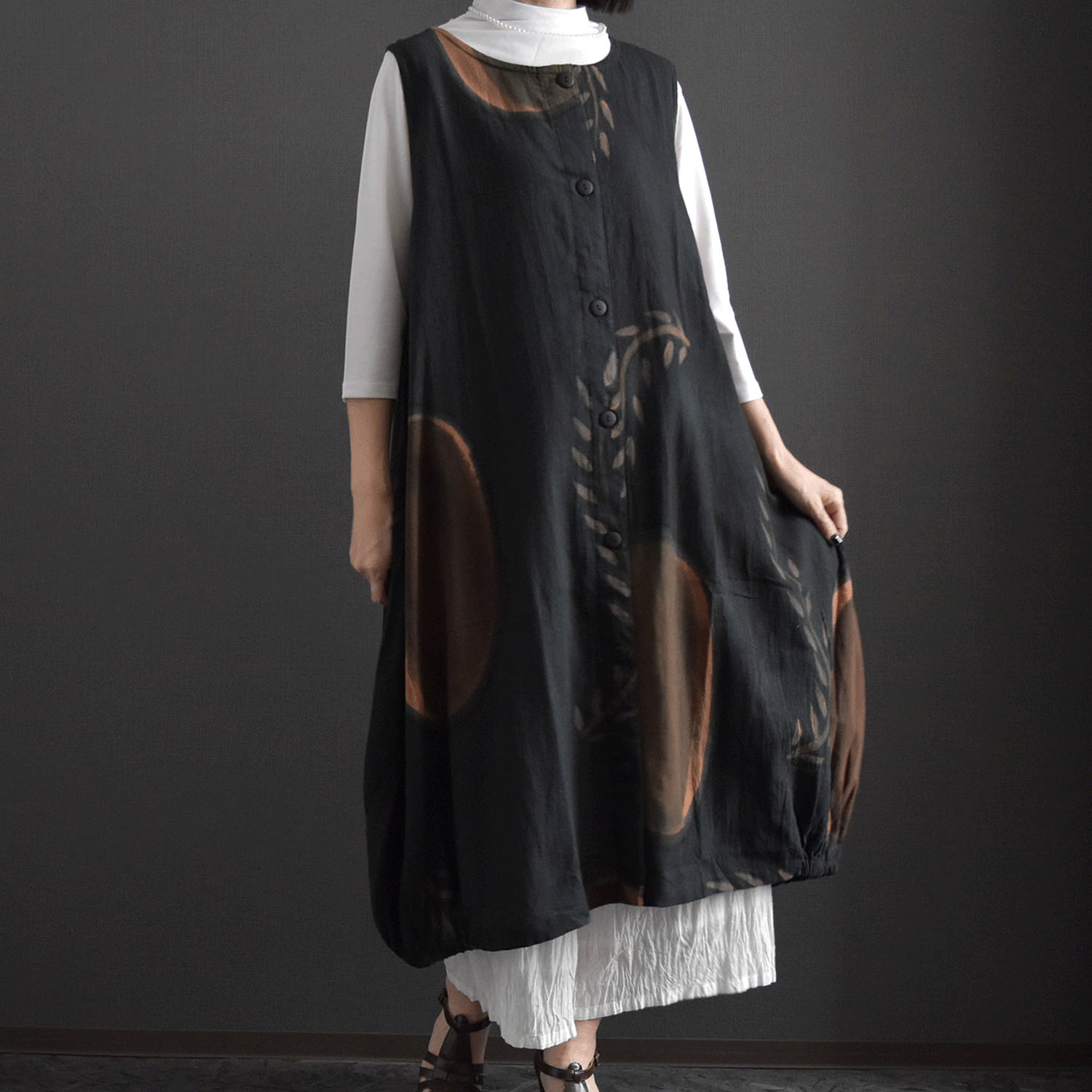 ケトレード 手書き柄ジャンパースカート - 画像2