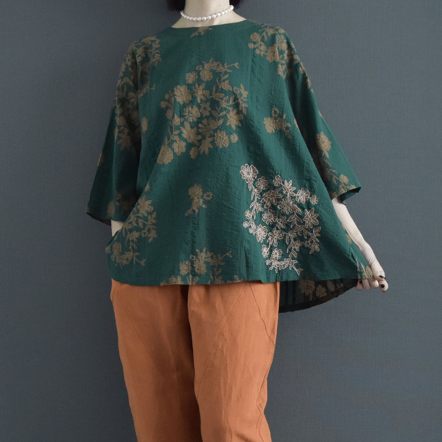 ケトレード シアサッカー花柄ブラウス - 画像7