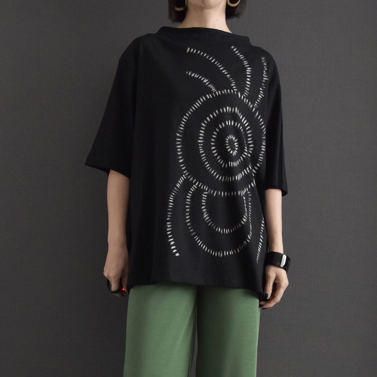 ケトレード 手書き柄トップス