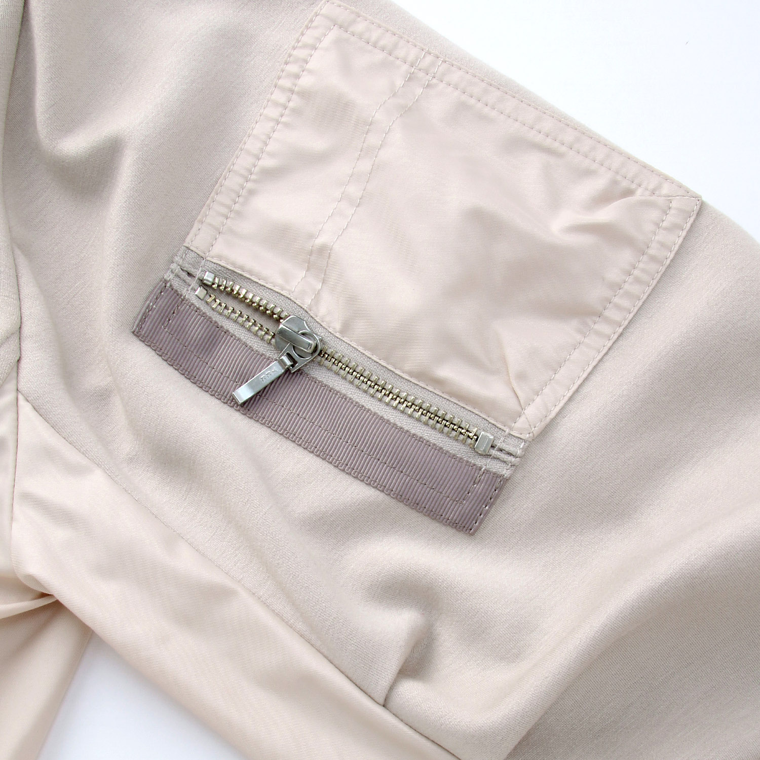 ダンボール配色フードジャケット - 画像4