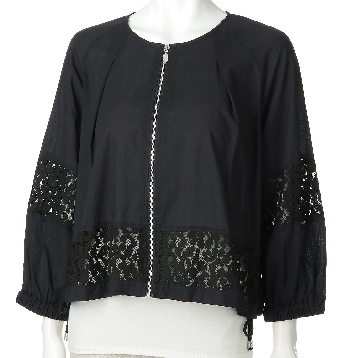 袖レースパフスリーブ