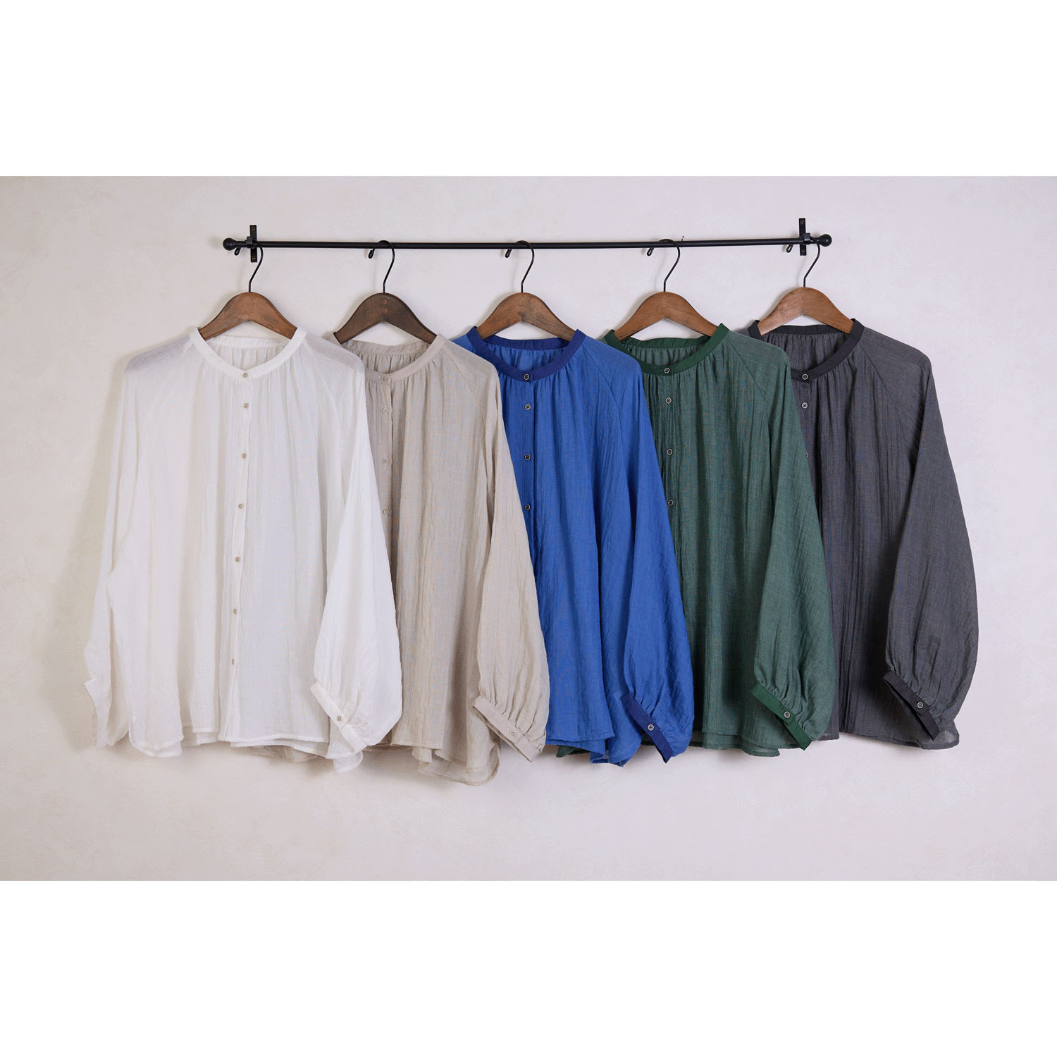 le ciel a tempsdoux 綿混シャンブレーブラウス - 画像2