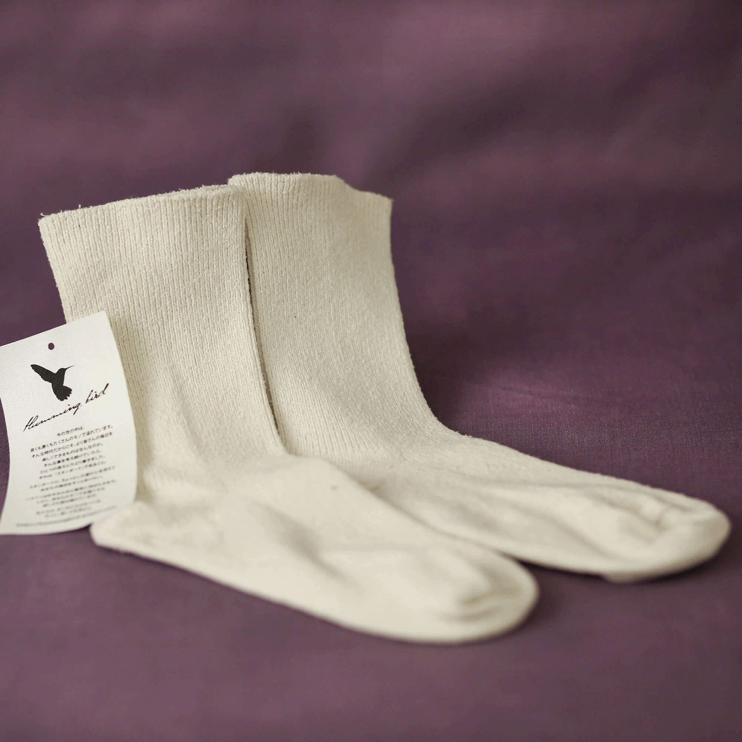 【ETONET限定】HUMMING BIRD ゴム無しシルクリブソックス - 画像4