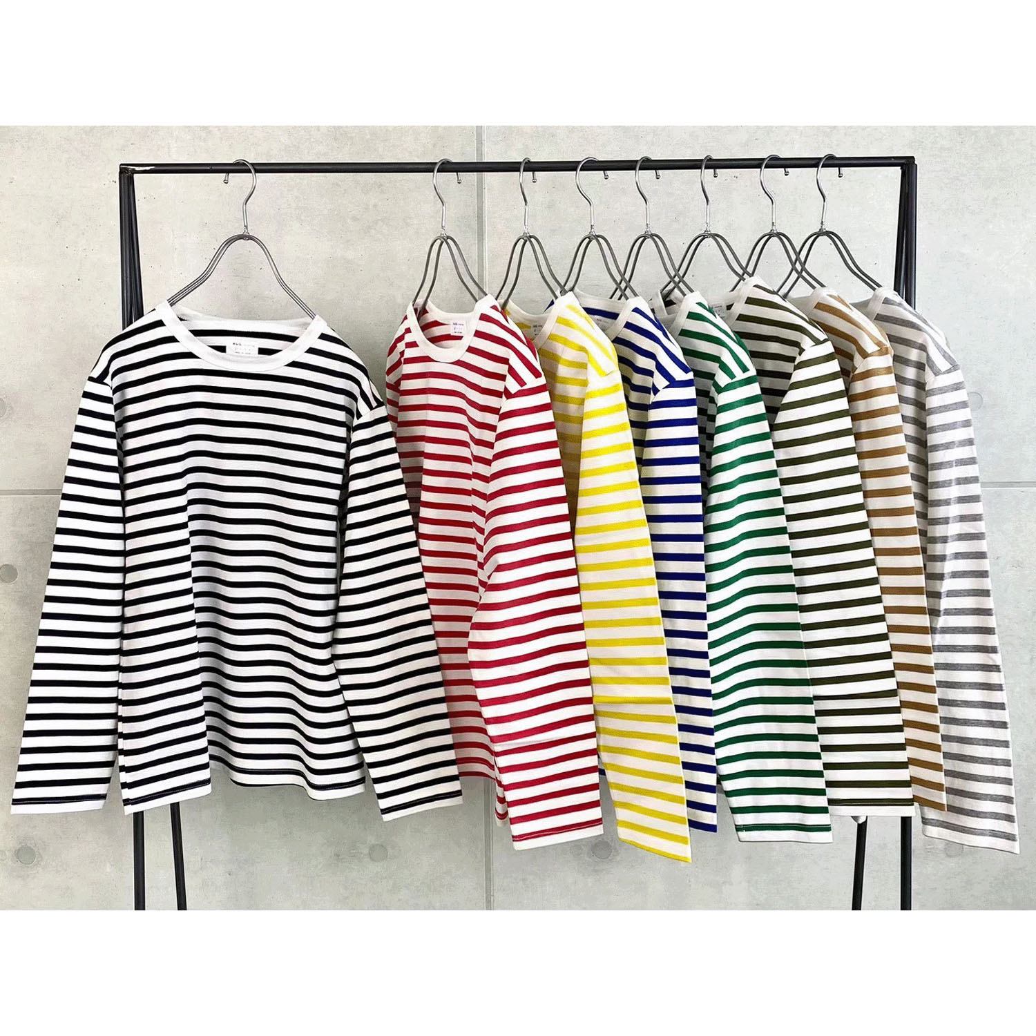 AUG ボーダークルーネックT