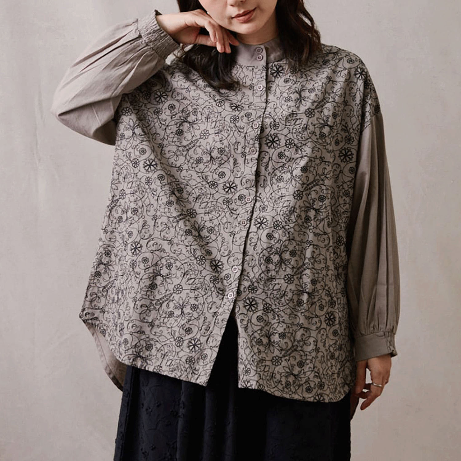 teMite フロント刺繍シャツチュニック - 画像3