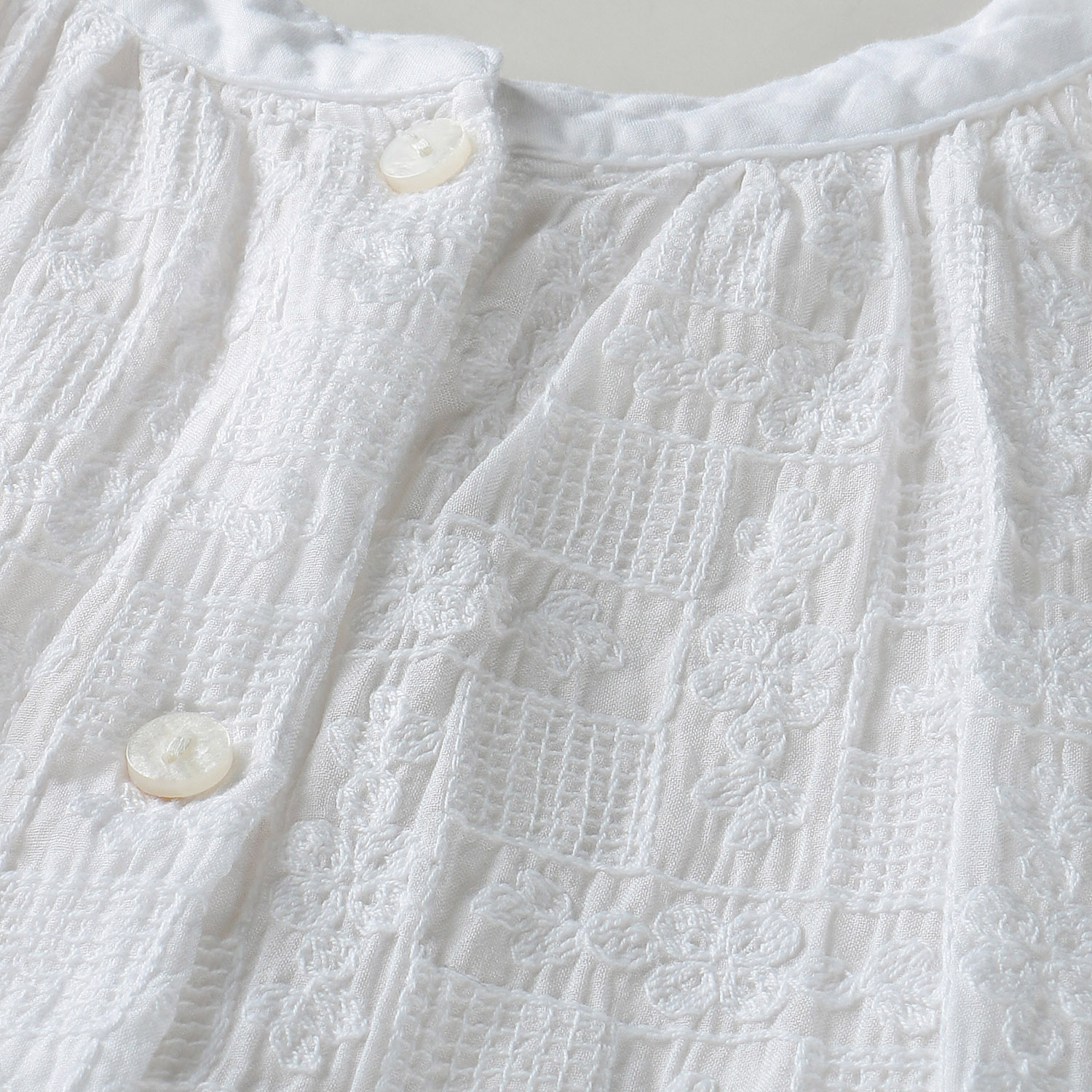 Fanaka シアー総刺繍前開きブラウス - 画像6