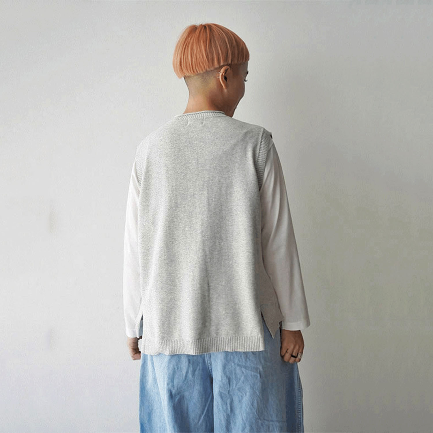 【Insta Live】mao made フロントボタンバックスリットベスト - 画像3