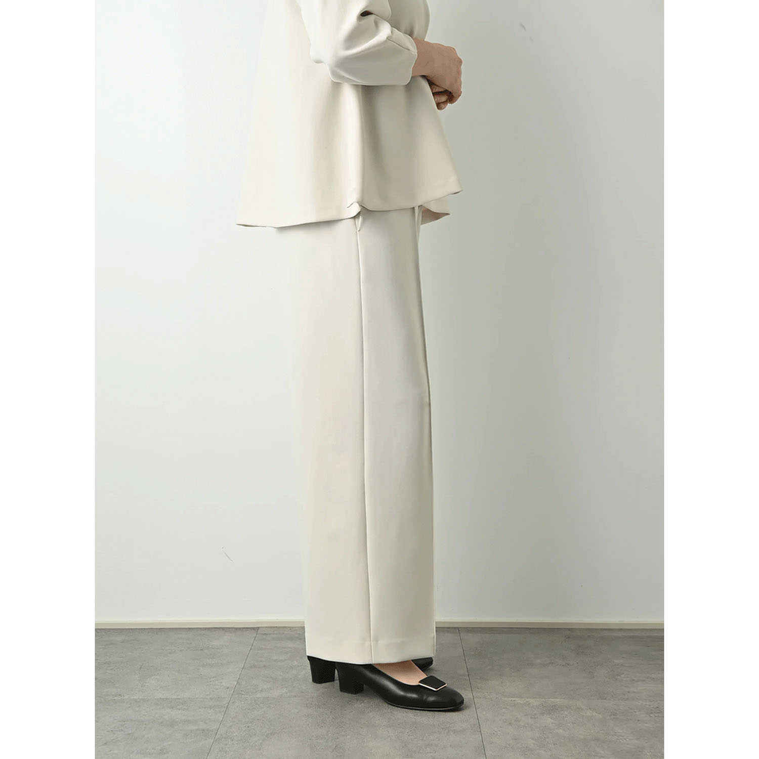 【Insta Live】Brown＆Street  センタータックストレートパンツ - 画像8