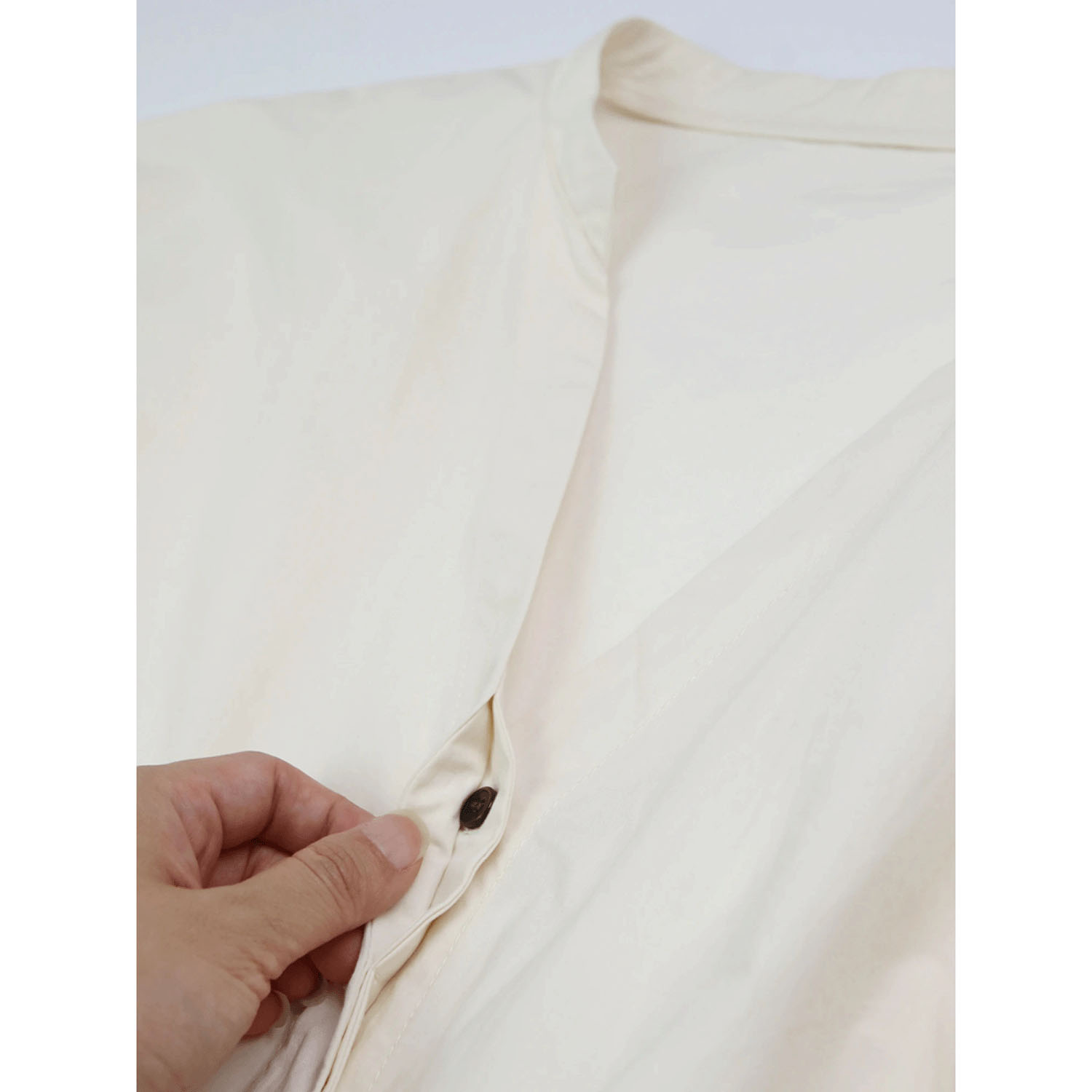 Brown＆Street Vネックペプラムシャツ - 画像15