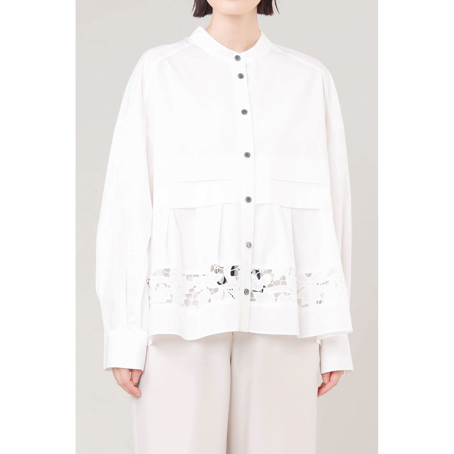 trois フラワーレース刺繍ペプラムブラウス - 画像2