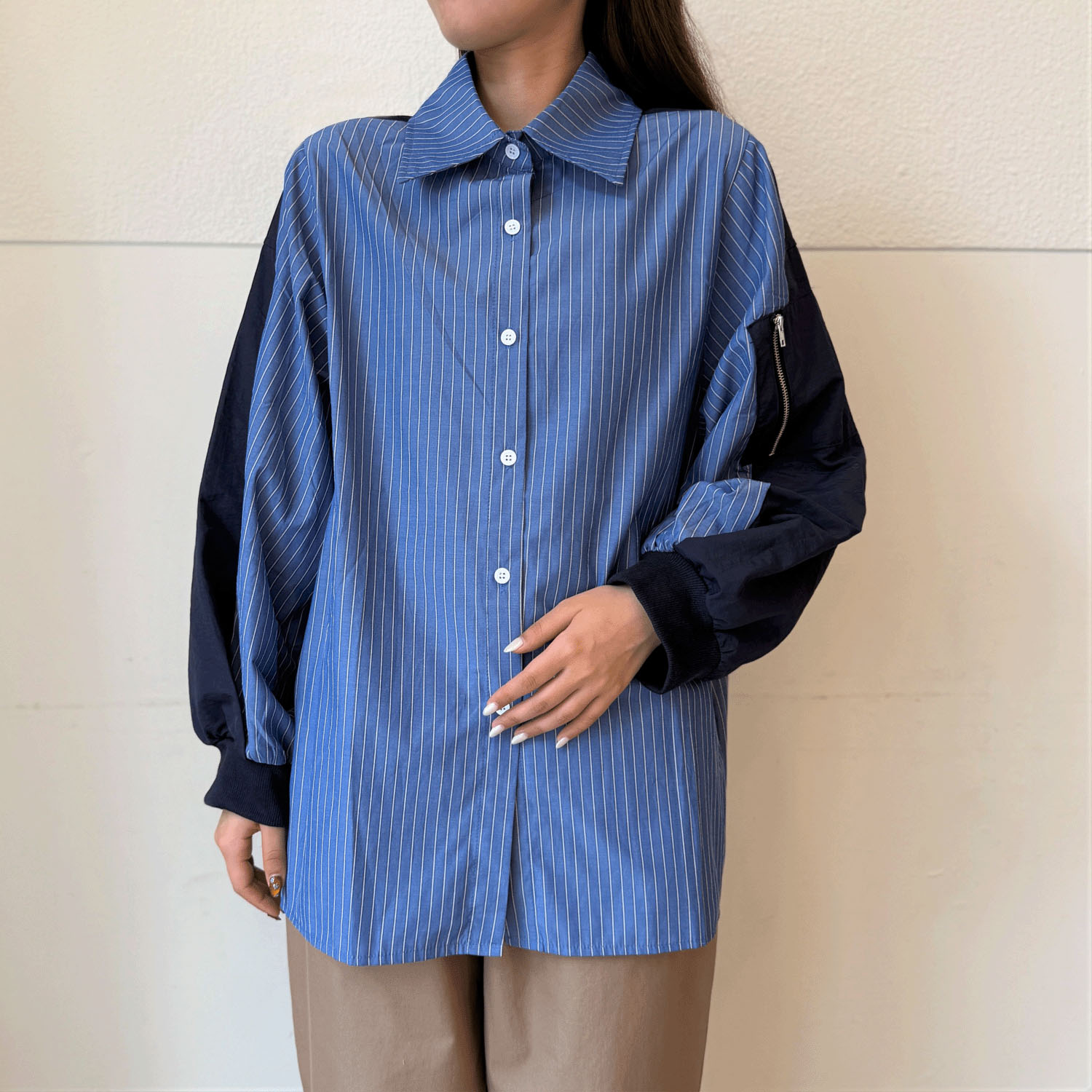 ストライプデザインシャツ