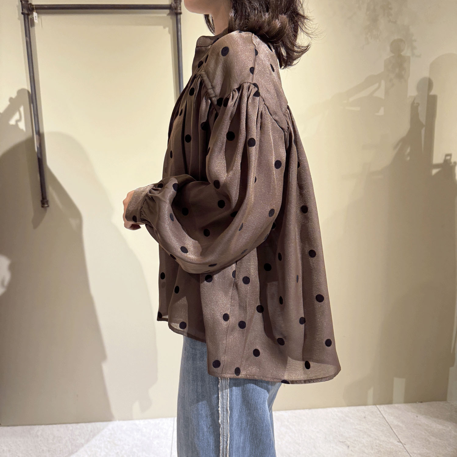 コード付きギャザーシャツブラウス - 画像3