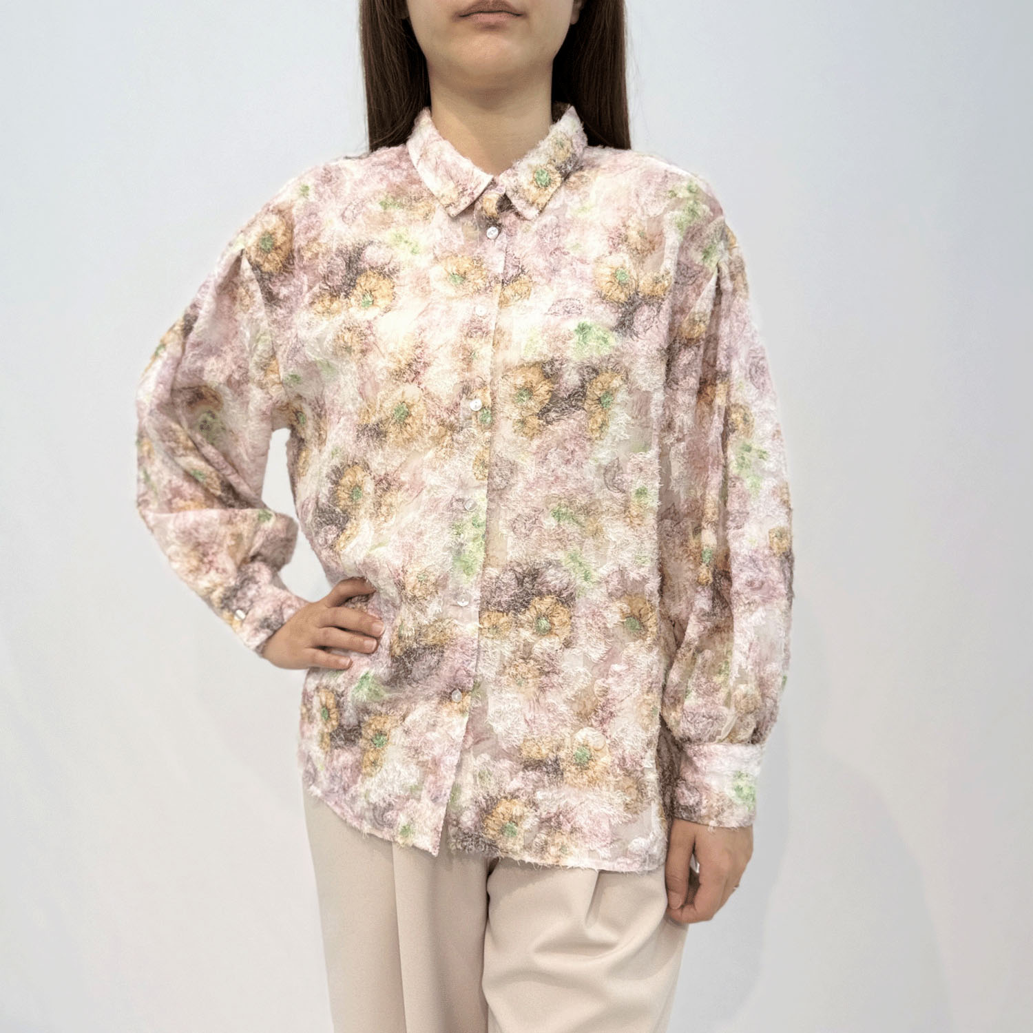 花柄ロングブラウス