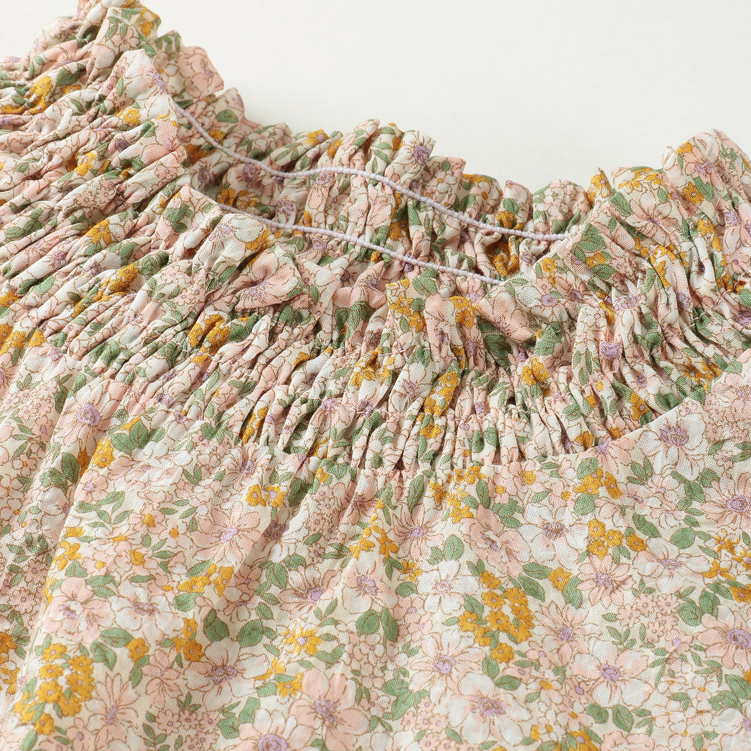 衿シャーリング花柄プルオーバー - 画像5