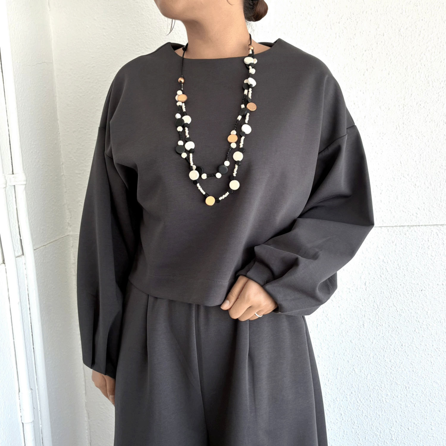 パフ袖ショート丈プルオーバー