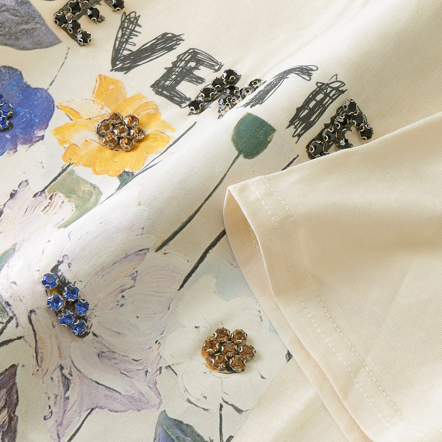 ストーン付きデザインTシャツ - 画像6