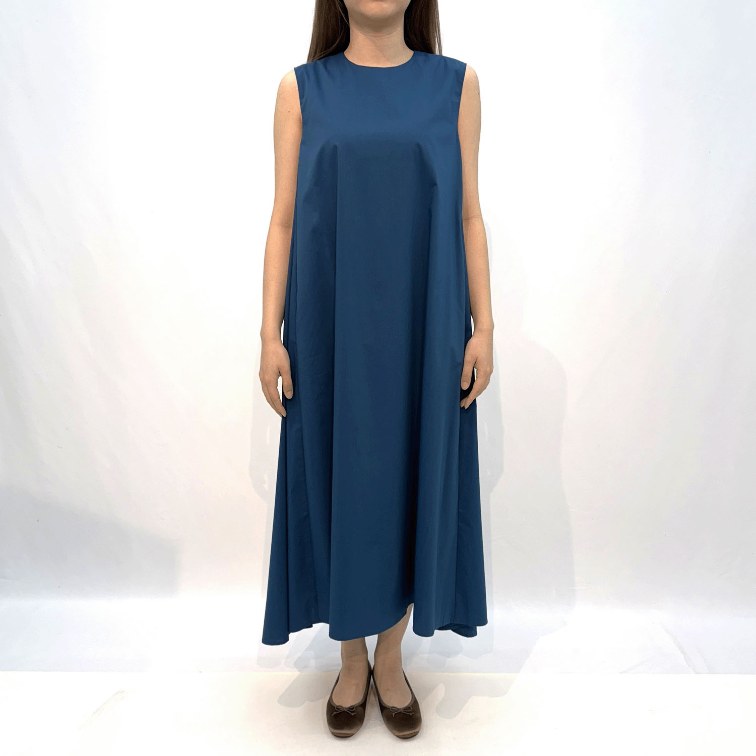 後ろリボンワンピース