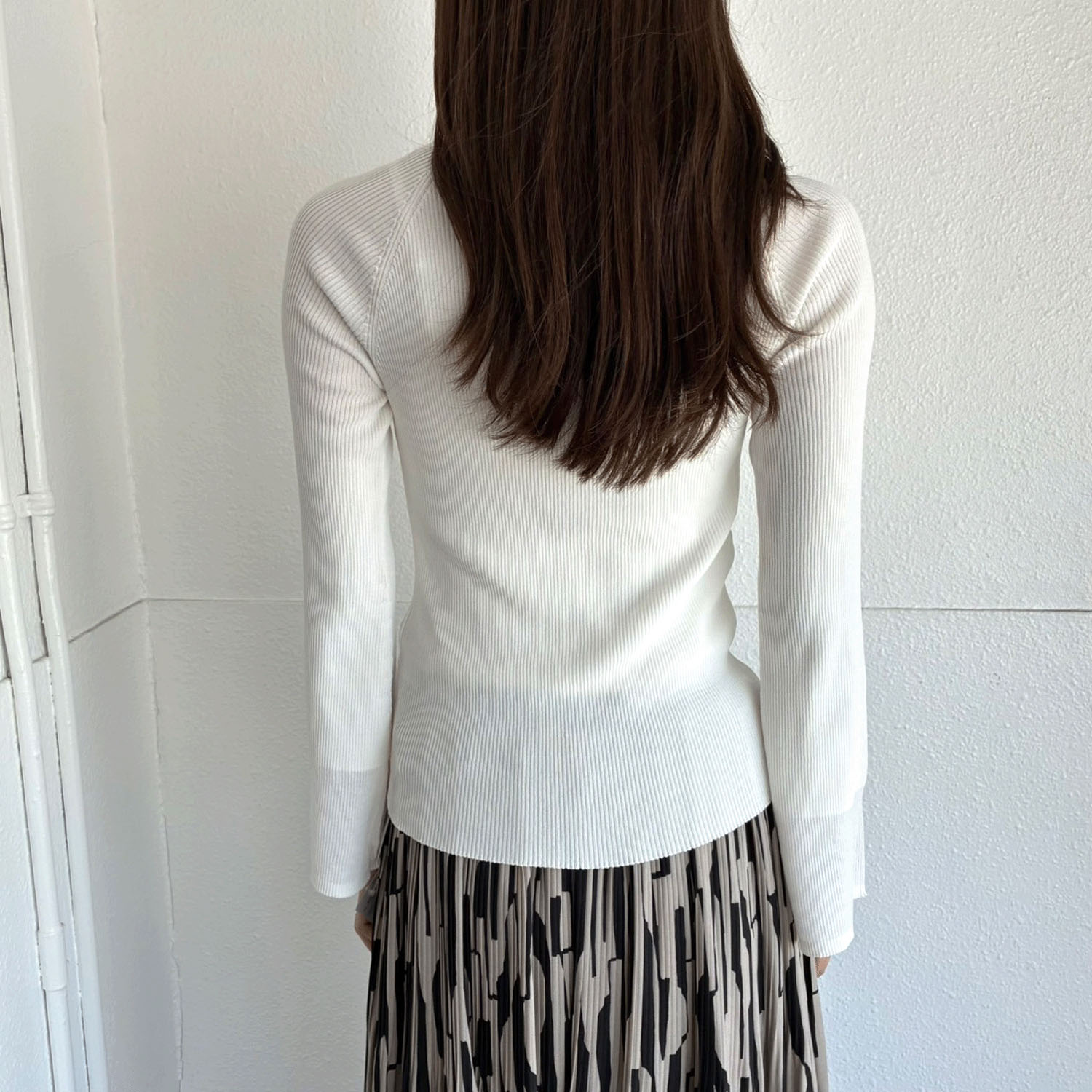 袖シアー素材使いプルオーバー - 画像3