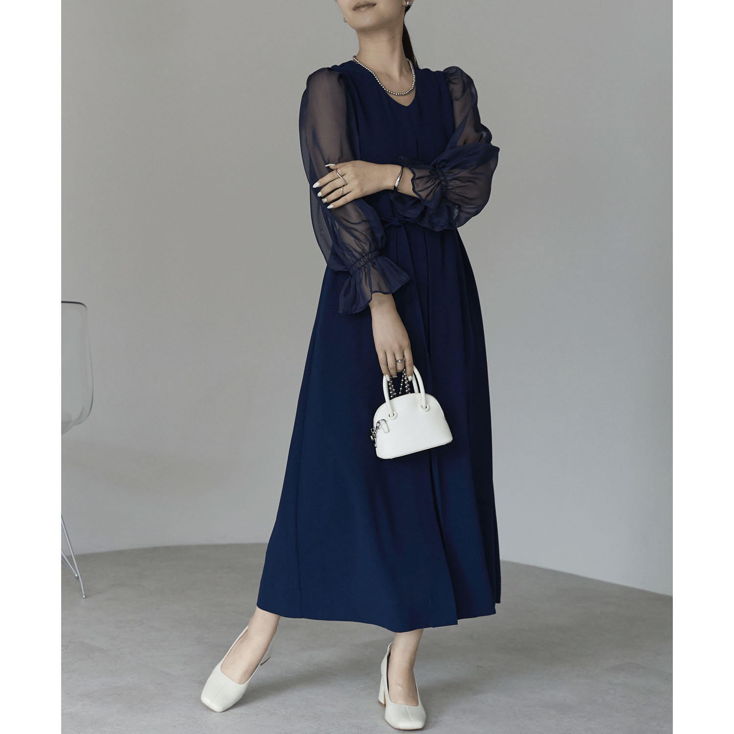 【お取り寄せ】PREFERIRボリュームシアースリーブAラインVネックドレス