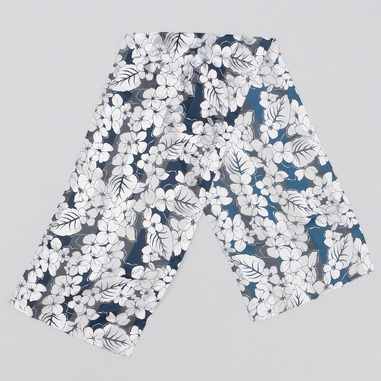 イタリア製スカーフ - 画像2