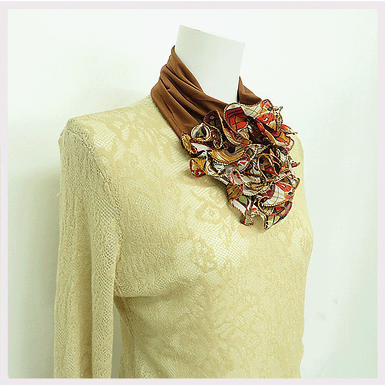 フリルネックカバー プリント