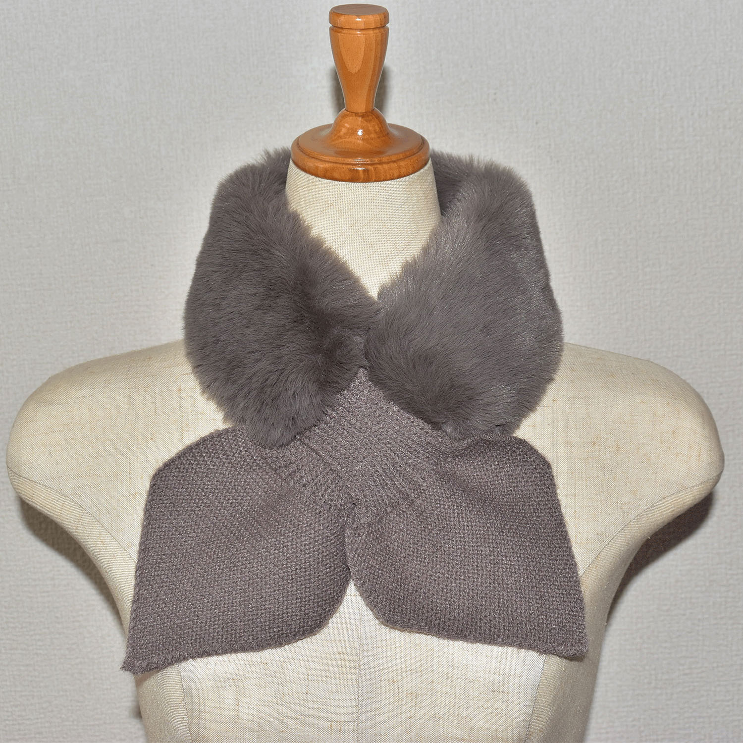 【ベージュ終了】ニット＆ファーティペット - 画像11