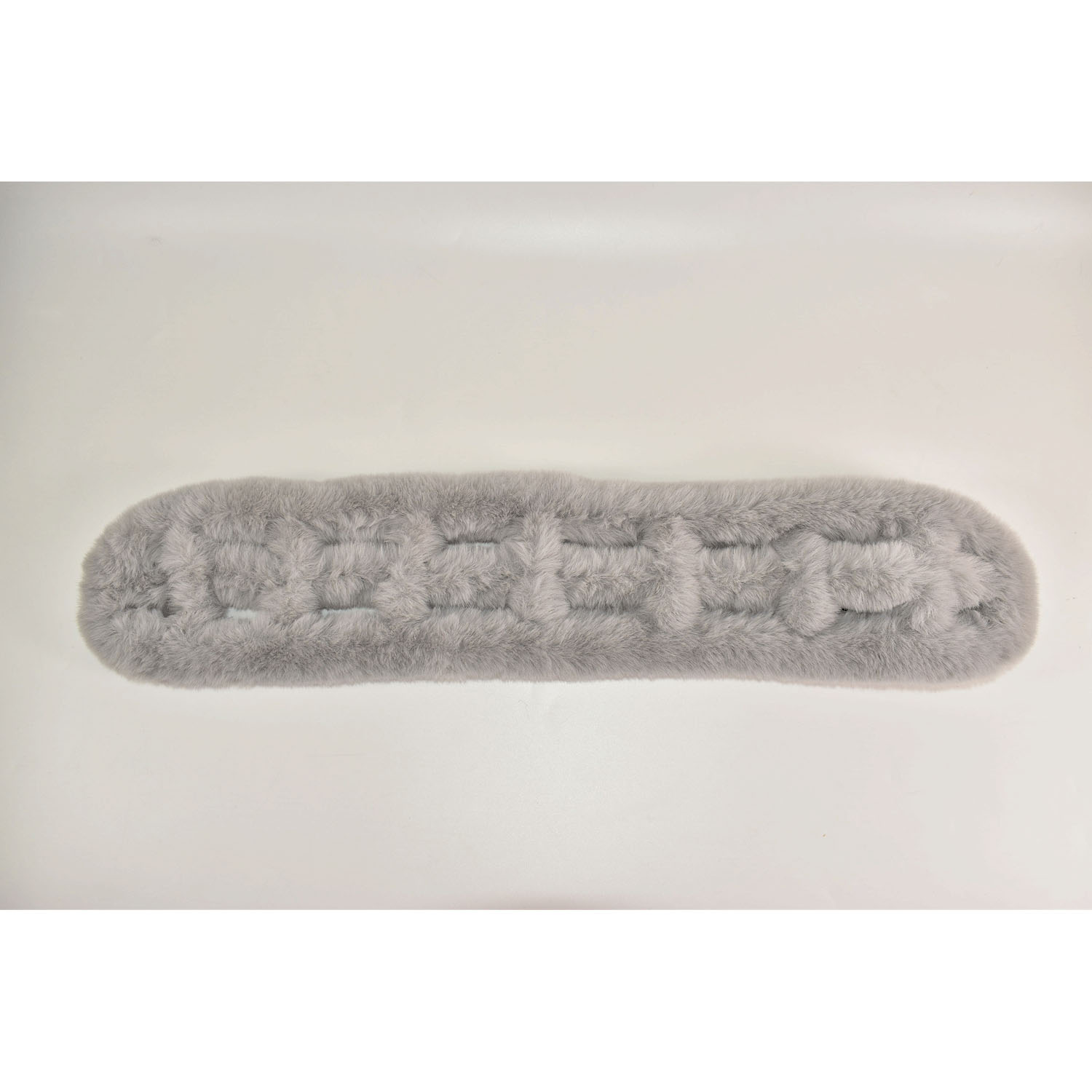 ポンポン付きエコファーマフラー - 画像3