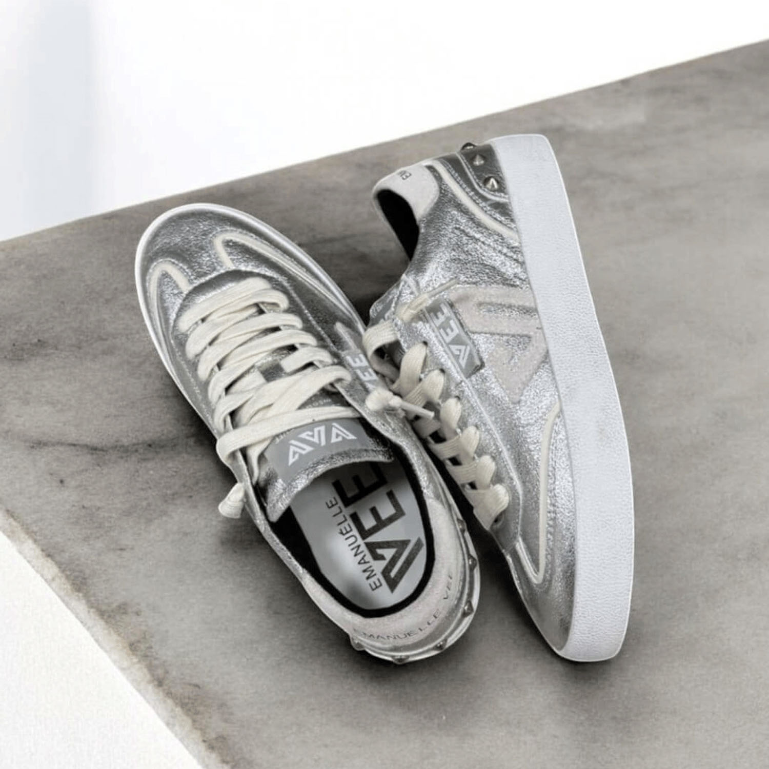 【イタリア発スニーカーブランド】EMANUELLE VEE メタリックロースニーカー 50032 - 画像3