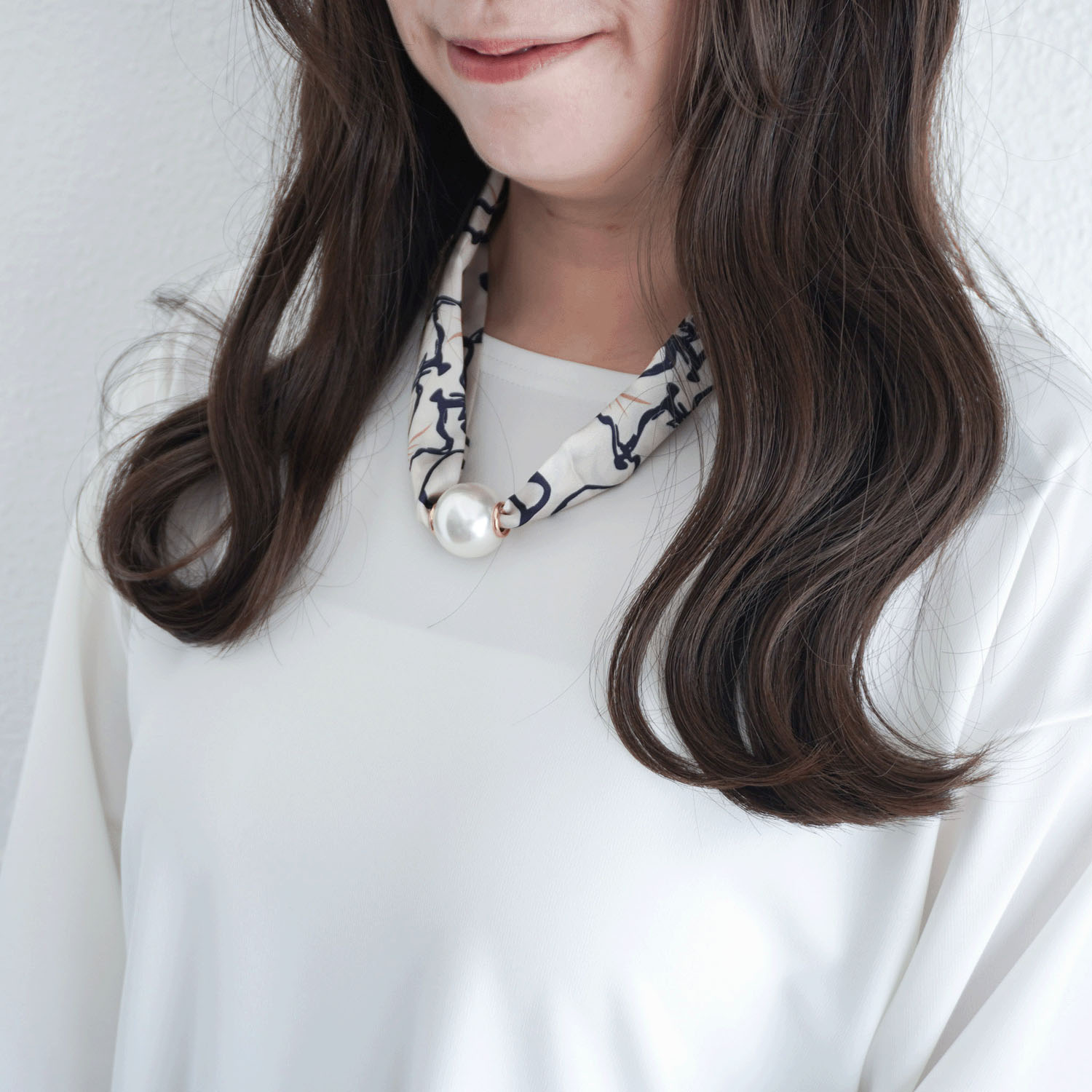 【01，04終了】パールマグネット付きスカーフ - 画像2