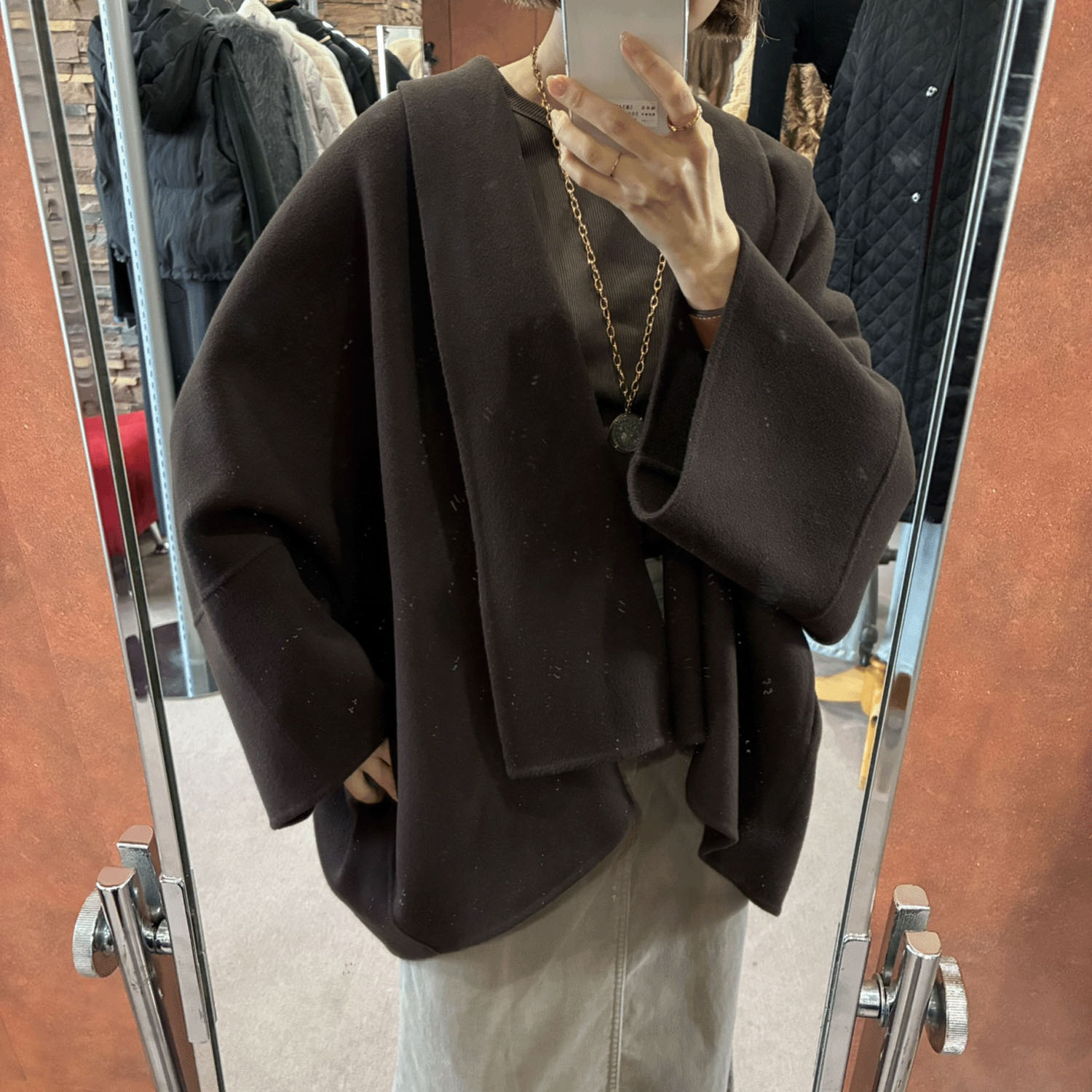 【Inata Live】一珠 B7 リバー仕立ウールコート - 画像9